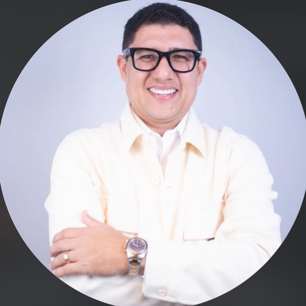 Pr. Bruno Silveira
